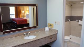 Riverview Inn - 4