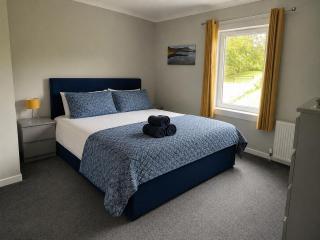Skyelander Flat at 4 York Drive - 3