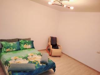 Holiday Studio - 1