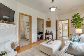Pet Friendly: 8 Mi to Chicago - Fenced Backyard! - 5