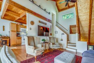 Unique Thornton Townhome: Swim, Ski, & Hike! - 5