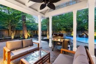 Unique Mid century modern in The Woodlands - 6