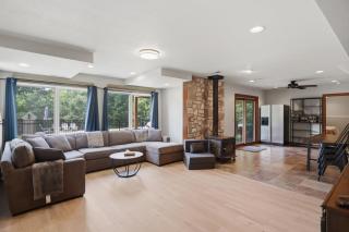 Private Heated Pool, Sleeps 18, Game Room & Outdoor Living - 9