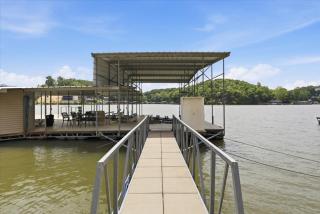 Perfect Lake Life at Bulldog Lake House! Huge Dock, Dock Bar, Decks & Fun at 2mm! - 5