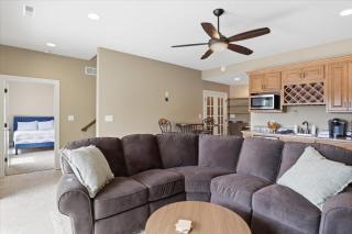 Perfect Lake Life at Bulldog Lake House! Huge Dock, Dock Bar, Decks & Fun at 2mm! - 6
