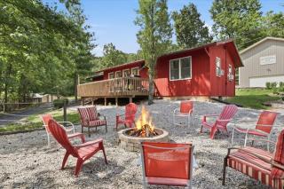 Private Dock, Boat Launch, Fire Pit & Lake Views - 0