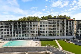 Main Channel Views, Resort Pools & Boat Slip at Topsider's 19MM - 0