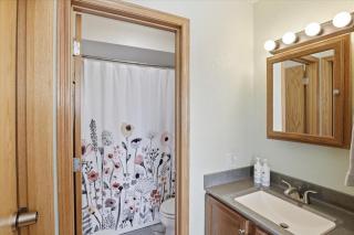 Blissful Lake Life at the 24mm Playground, 2 Pools & Trailer Parking - 1