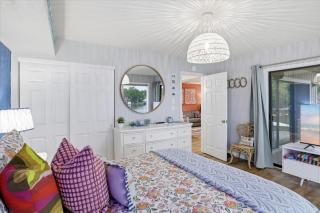 Bright Lakefront Condo with Cozy Patio, Big Views, Pools & Indian Pointe Fun - 2