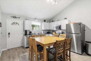 Amazing Glaize - Spacious Lakefront Home in Osage Beach - 7