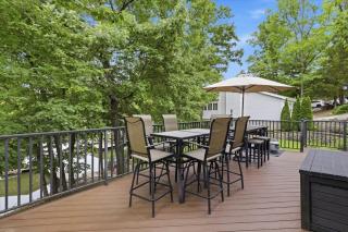 Amazing Glaize - Spacious Lakefront Home in Osage Beach - 5