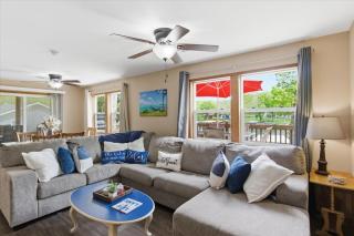 Lakefront Fun with Private Dock, Firepit, Swim Mat, Kayaks & Screened Lake Room - 7
