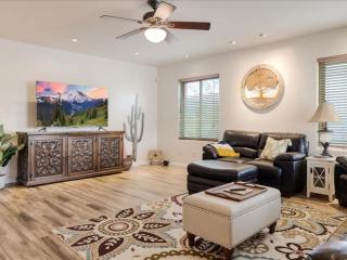 Family Getaway with Pool & Pet Friendly - 6