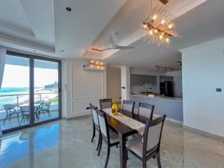 Three Sixty View Beachfront Apartments - 4