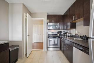 Large 2 Bedroom-2 bath Suite with Balcony - 4