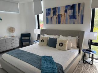 Brand New Beachfront Villa Palms - 2