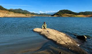 Elee Villa - Waterfront Retreat with Victoria Reservoir & Mountain Views - 8