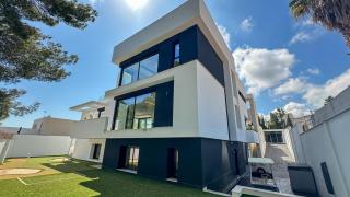 4 bed minigolf Villa and downstairs independent apartment - 7