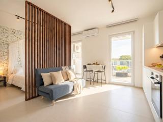 Dimora Venera-Modern Comfort with Private Parking - 0