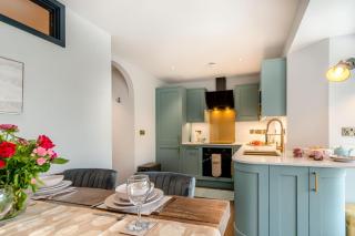2 Bed in Tenby oc-b41402 - 1