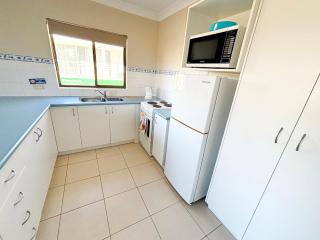 Paragon Apartment 3 - Bring your own linen. - 4