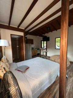 La Suiza Cabin, 5 minutes from JMC Airport - 5