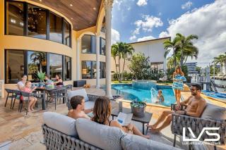 Villa Rhodes Palatial Waterfront Beach Estate - 8