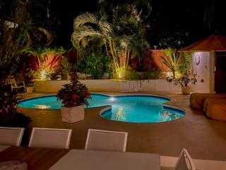 Tropical Oasis with Pool close to beach - Beachcomber - 2