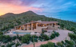 Exquisite Starr Pass Desert Haven with Pool - 0