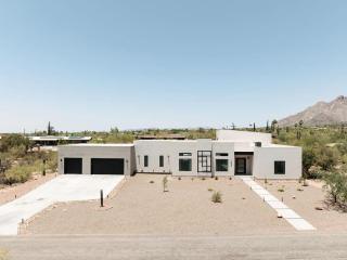 Foothills Upscale Retreat with Heated Pool - 9