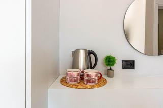 Lian Rooms 5 - Modern Double w Balcony - 7