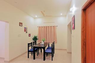 AJ Signature Suites - 3