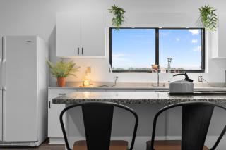 Pondview Apartment at Thunder Manor - 1