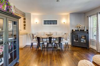 Convenient, Cozy Home: Porches, Fire Pit, Office - 3