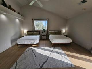 Yosemite Hilltop Getaway With Stargaze and Hot Tub - 5