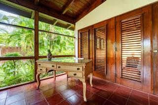 Charming original 2-bedroom villa within walking distance of the beach - 7