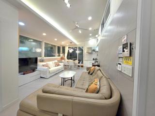 Seochon Secret Cave House - 3