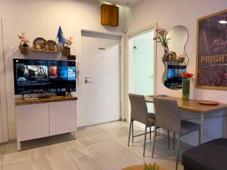Gigis Apartment in the Heart of Prishtina - 5