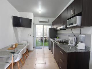 Hermosa casa cerca de todo - 0
