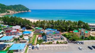 Samcheok Sol Beach Pension - 0