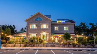 Samcheok Sol Beach Pension - 2