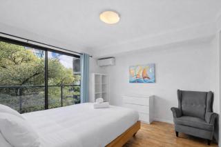 Stylish Bowen Hills Studio Near City Centre - 1