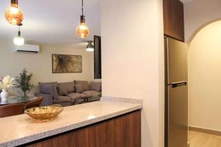 Charming Suite Pool Location AC - 5