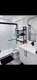 Cozy Modern one Bedroom suite in elerslie - 5