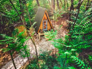 Charming A-Frame Couples Retreat Cozy and Private - 0