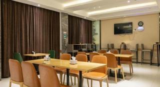City Comfort Inn Changsha Jingwanzi Desiqin Plaza - Changsha - 1