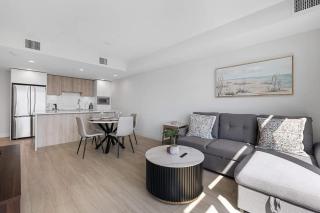 Brand New Luxury Stunning Lake Mountain Views #11 - 7