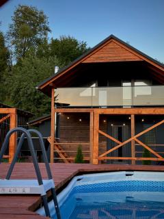 Hlushman House - 0