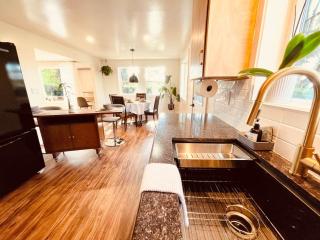 Zen Haus Garden Retreat, prime location, Luxe amenities - 3