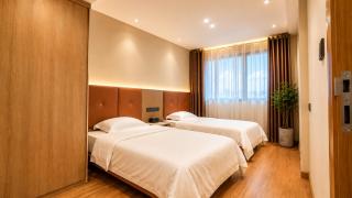 Axis Residences Apartment - 8